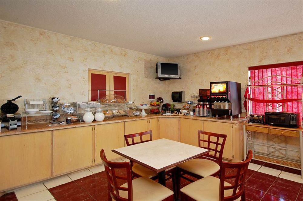 Quality Suites Abilene Εστιατόριο φωτογραφία
